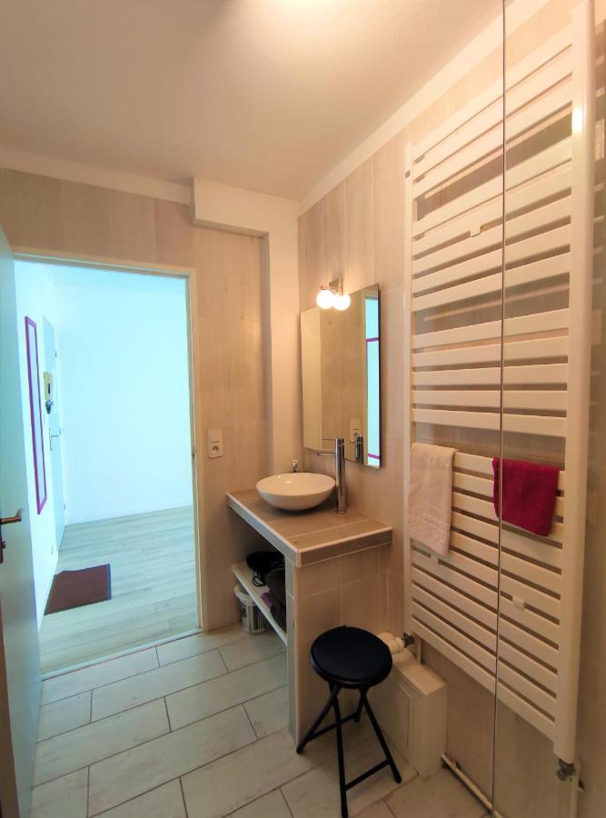 6 Appartements Et 4 Adresses A Mi-Chemin Entre Le Vieux Port Et L Ile De Re La Rochelle  Zewnętrze zdjęcie
