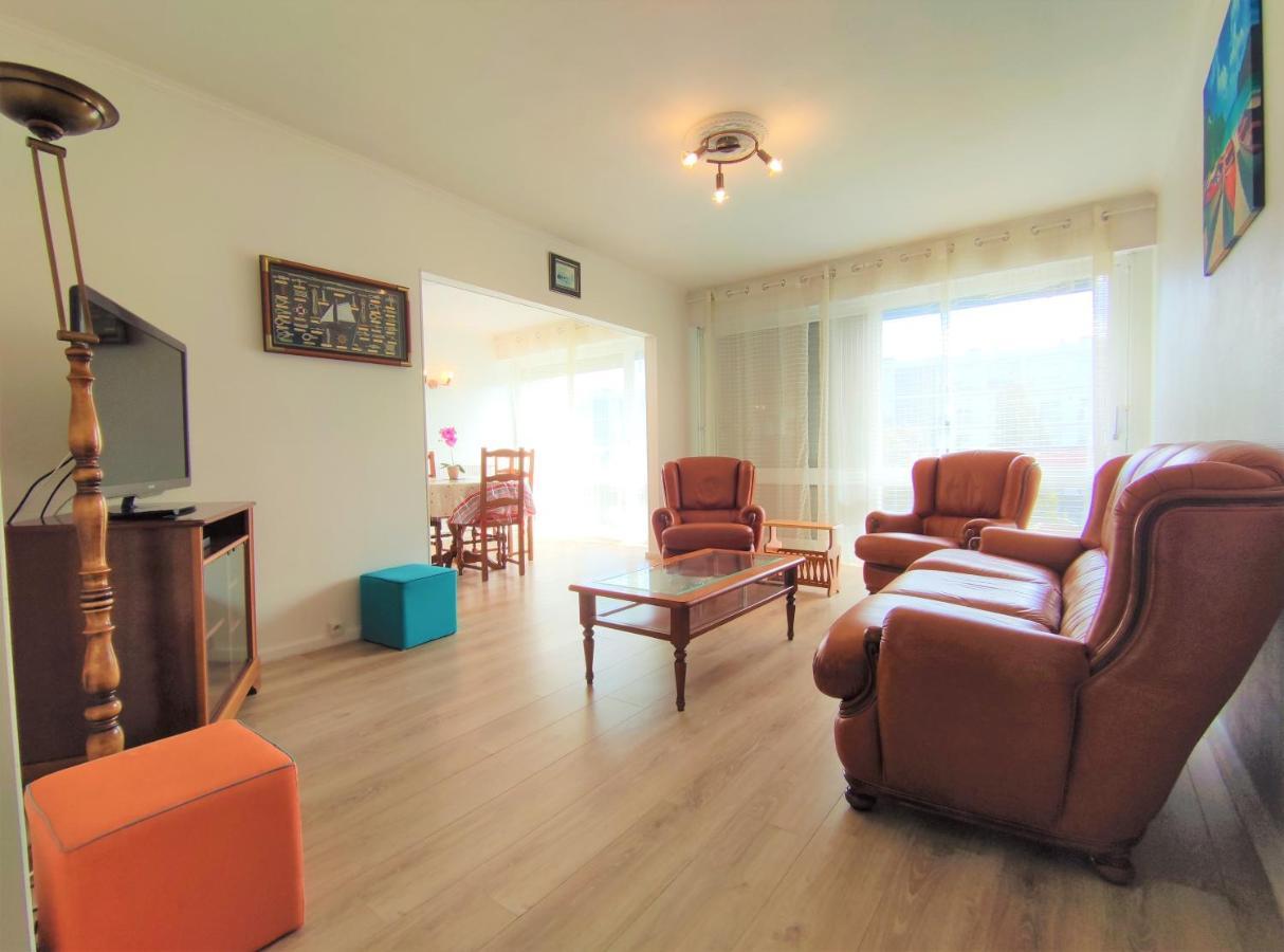 6 Appartements Et 4 Adresses A Mi-Chemin Entre Le Vieux Port Et L Ile De Re La Rochelle  Zewnętrze zdjęcie