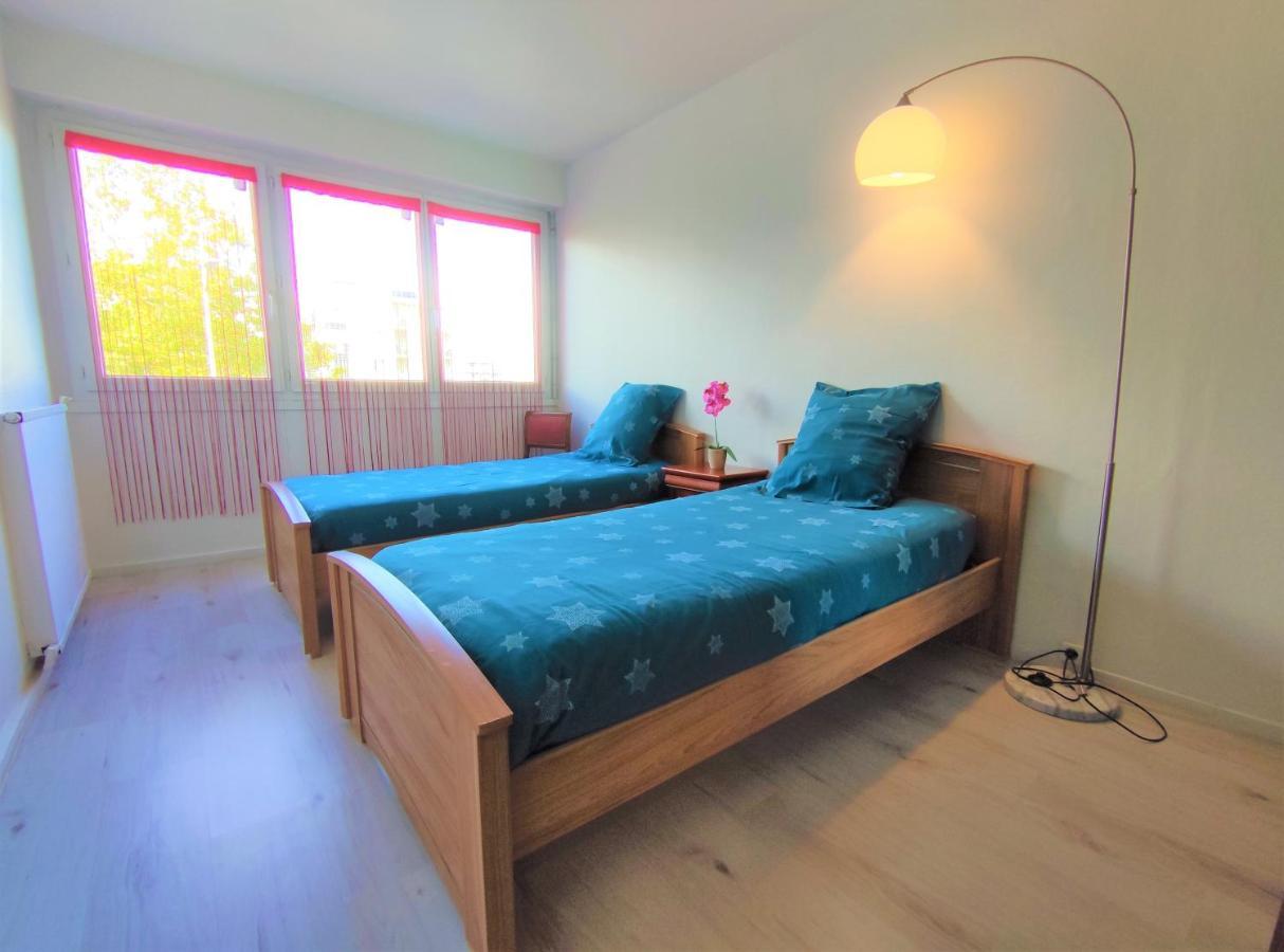 6 Appartements Et 4 Adresses A Mi-Chemin Entre Le Vieux Port Et L Ile De Re La Rochelle  Zewnętrze zdjęcie