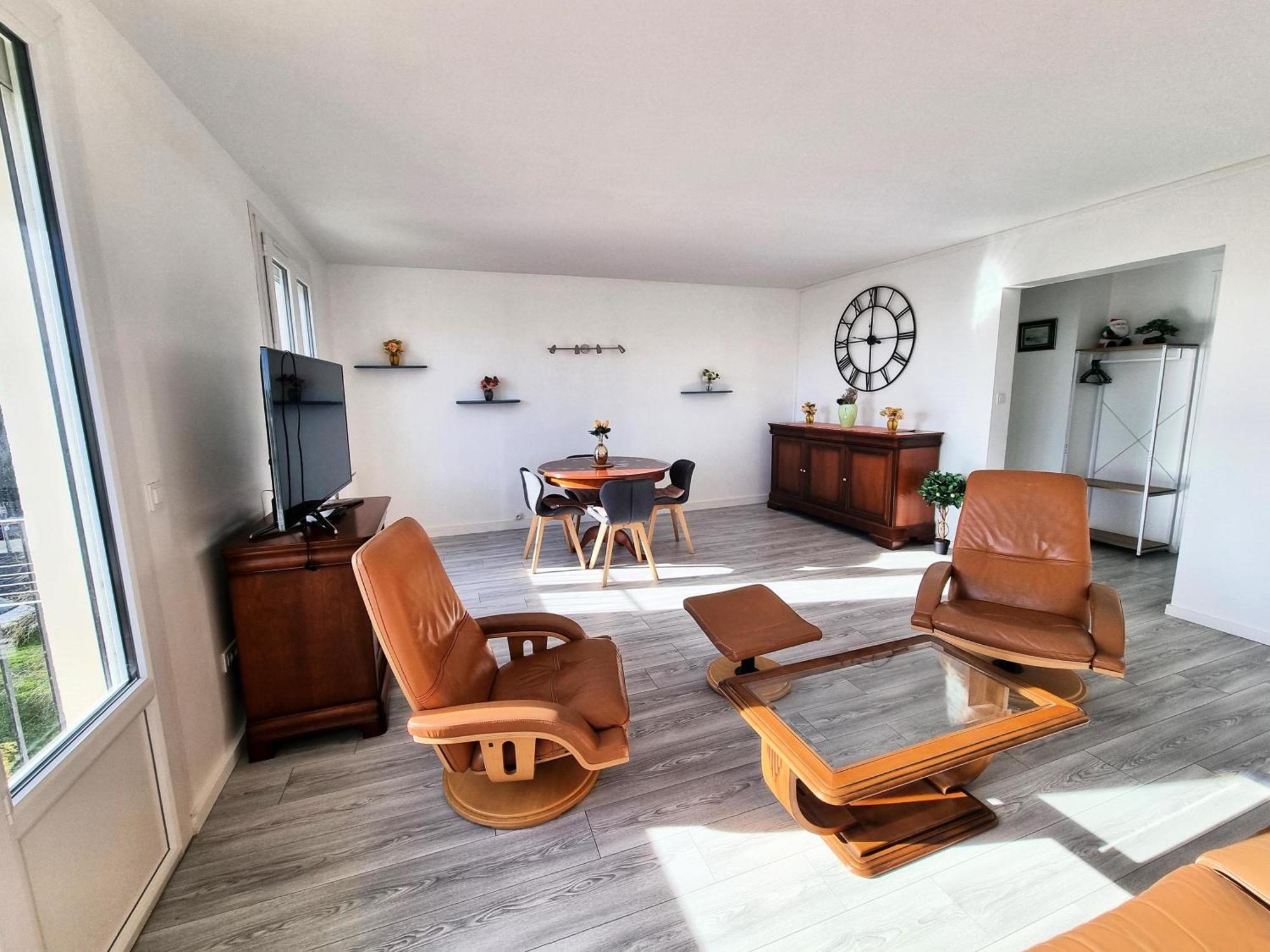 6 Appartements Et 4 Adresses A Mi-Chemin Entre Le Vieux Port Et L Ile De Re La Rochelle  Zewnętrze zdjęcie