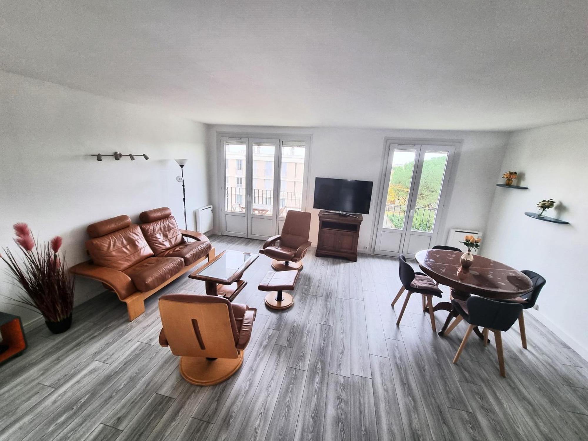 6 Appartements Et 4 Adresses A Mi-Chemin Entre Le Vieux Port Et L Ile De Re La Rochelle  Zewnętrze zdjęcie